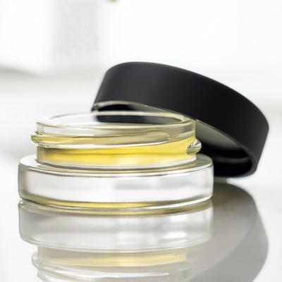 7 ml frascos de vidro cosméticos grossos de perfil baixo com tampa preta para creme de bálsamo labial de óleo concentrado